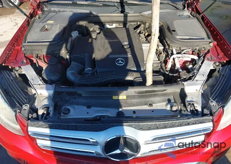 2016 Mercedes-Benz Glc 300 z USA, uszkodzony, nr VIN WDC0G4JB1GF006653